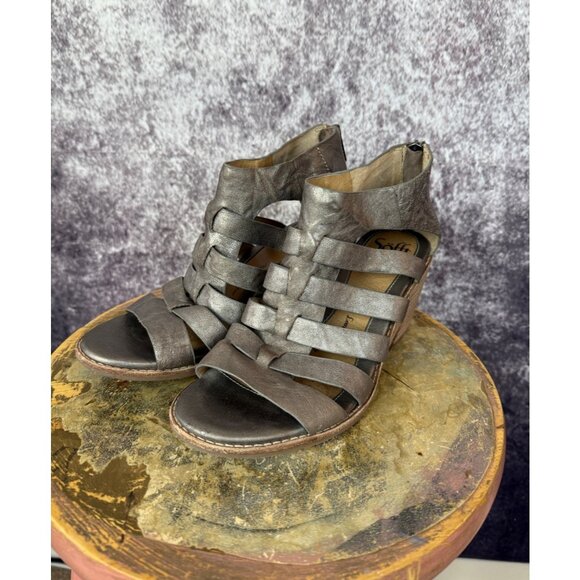 Sofft Wedge Sandals Womens 7 Gold Metallic Leather Gladiator Boho Mod City - Picture 2 of 10